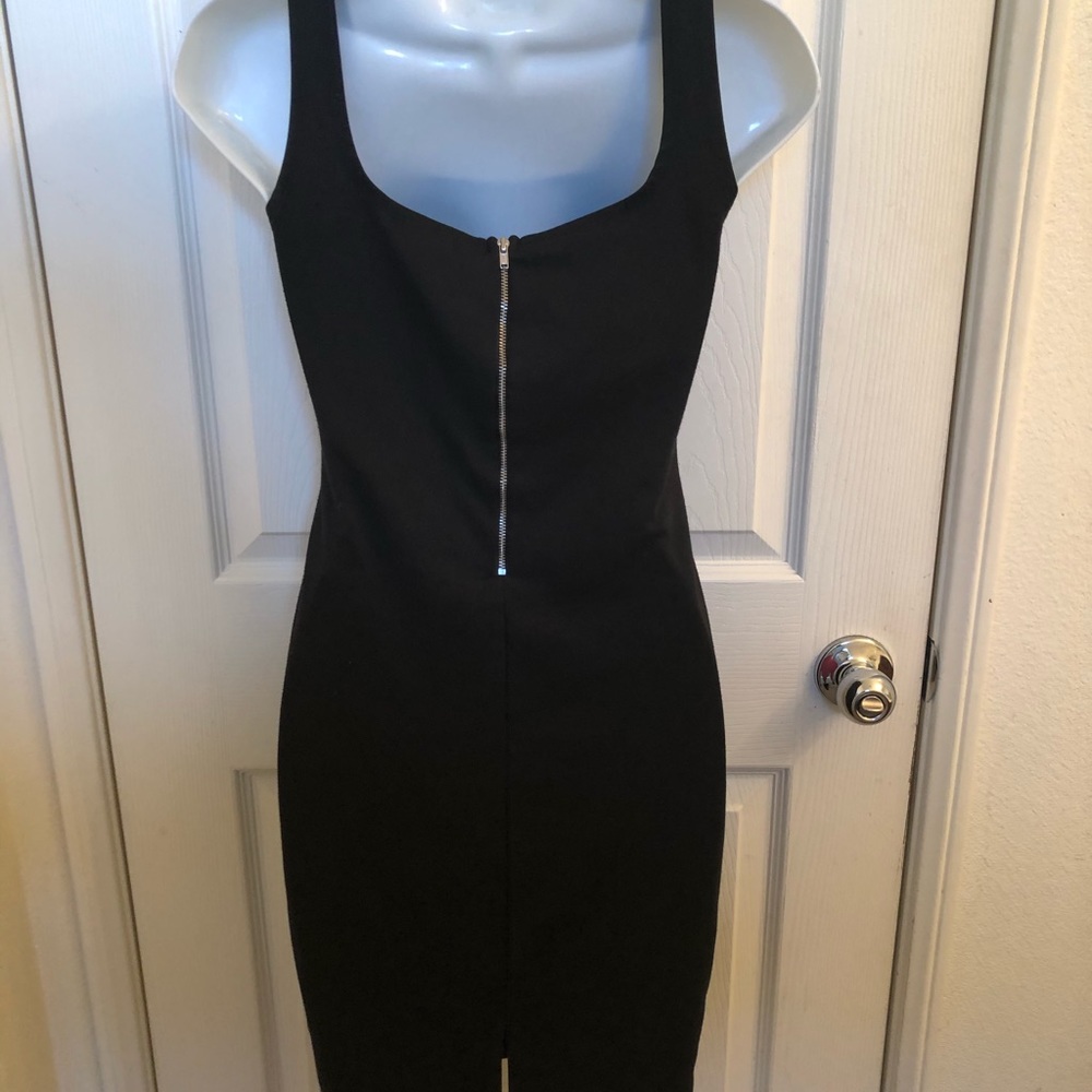 🛑🛑SOLD🛑🛑Bodycon Dress - Picture 3 of 4